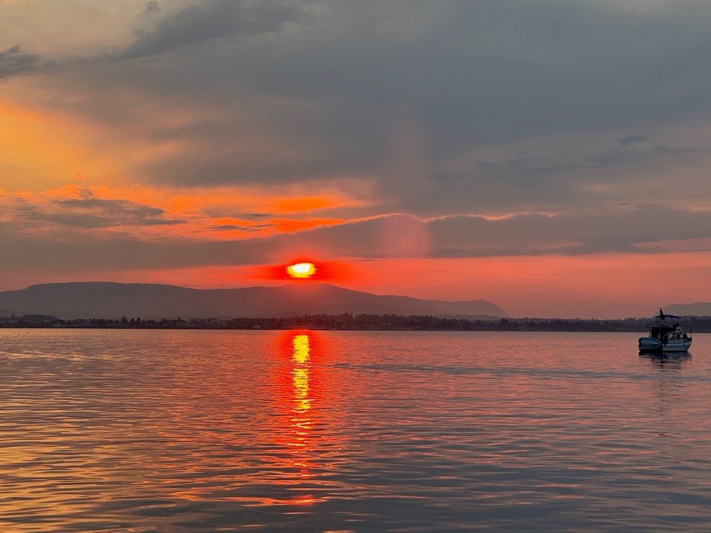 Sunset from our anchorage at Sydney Spit.